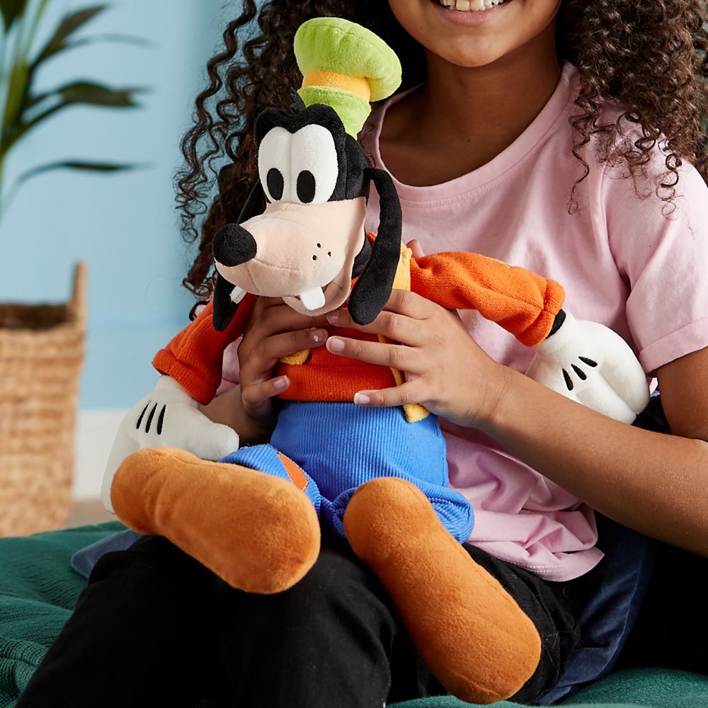 goofy stuffed animal disney store