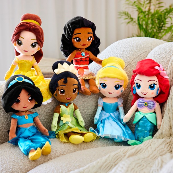 6 Disney Store Princess Plush Dolls