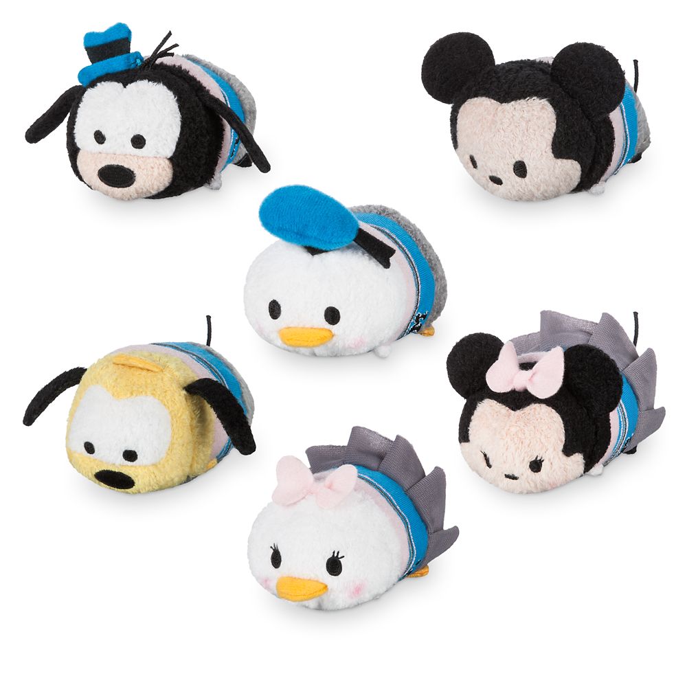 Mickey Mouse and Friends Disney Store 30th Anniversary ''Tsum Tsum'' Set - Mini - 3 1/2''