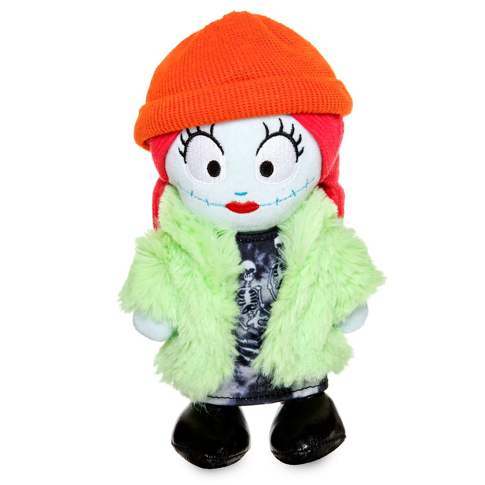 Disney nuiMOs Outfit – Acid Wash T-Shirt Dress, Green Jacket, and Orange Beanie