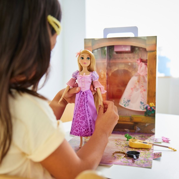 Tangled the Series Rapunzel Stuffed Plush Doll Disney Store 18”