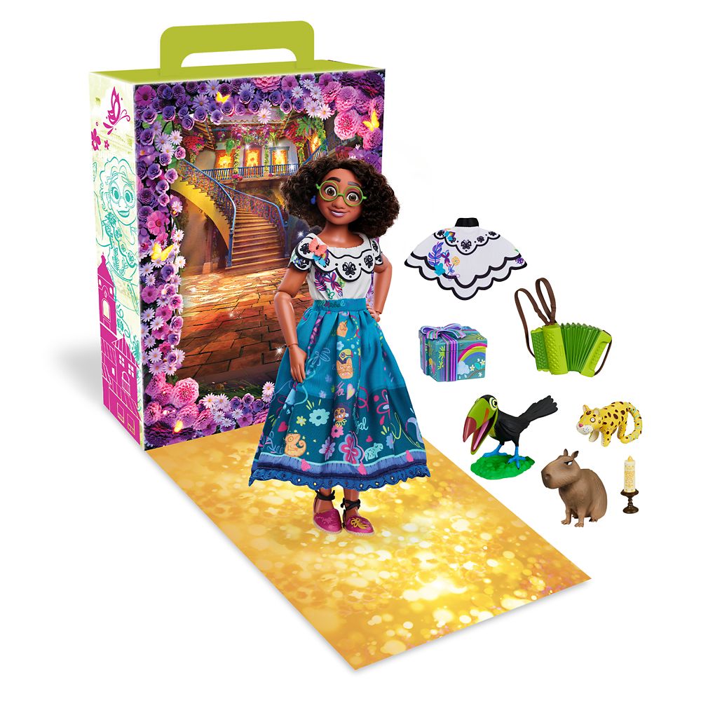 Mirabel and the Family Madrigal (Disney Encanto) (Board book)