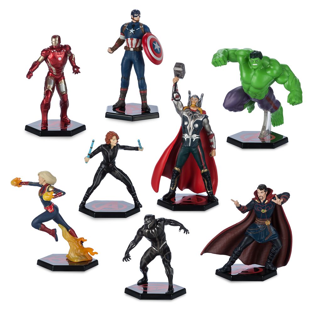 Avengers Deluxe Figure Play Set is now available