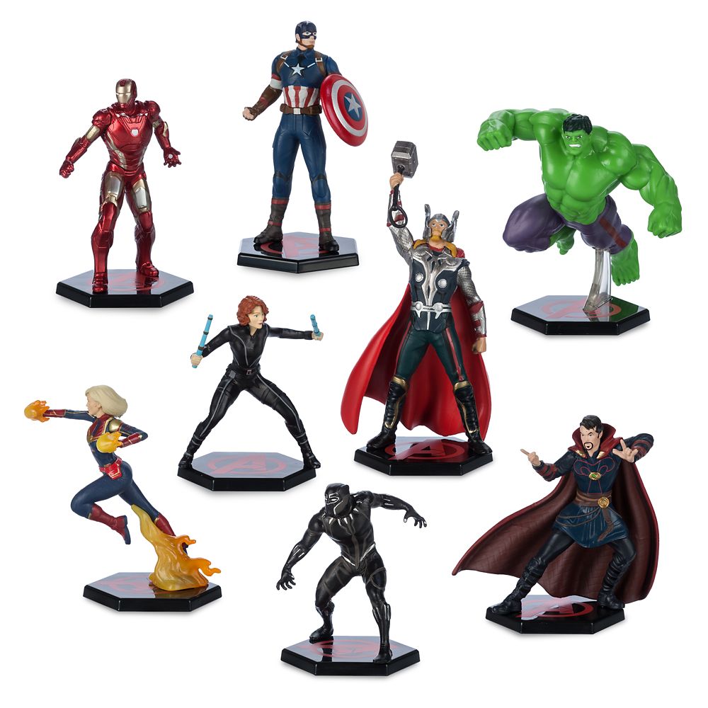 Marvel deluxe figurine clearance set