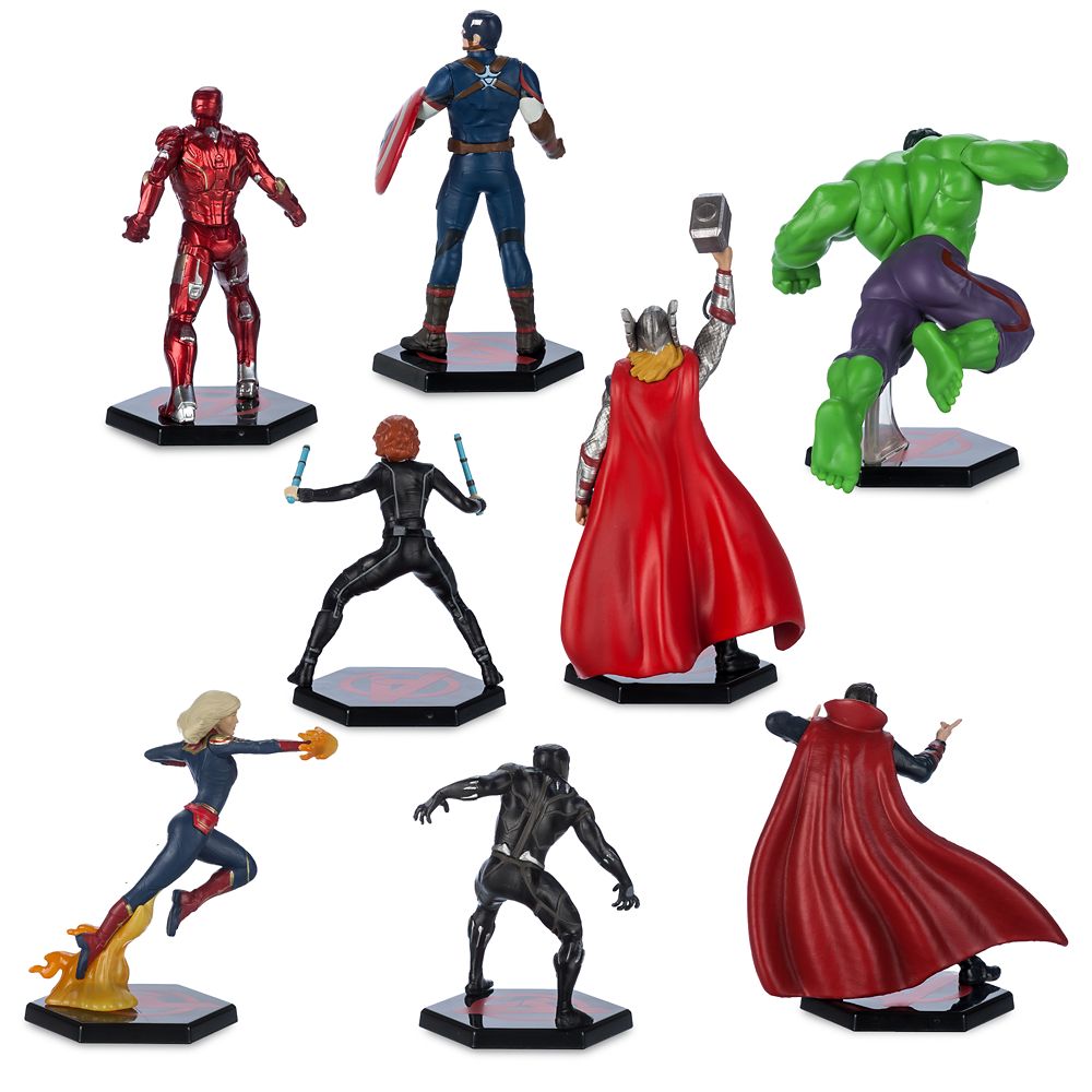 Avengers Deluxe Figure Play Set