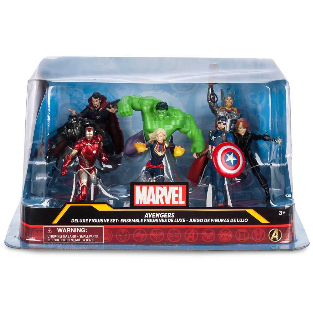 Avengers Deluxe Figure Play Set