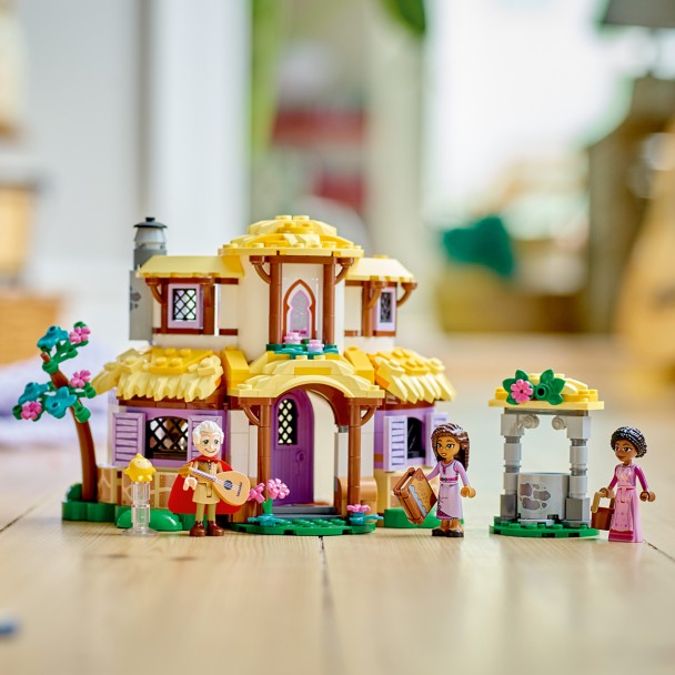 LEGO Disney Wish: Asha’s Cottage 43231 Building Toy Set, A Cottage for  Role-Playing Life in the Hamlet, Collectible Gift this Holiday for Fans of  the