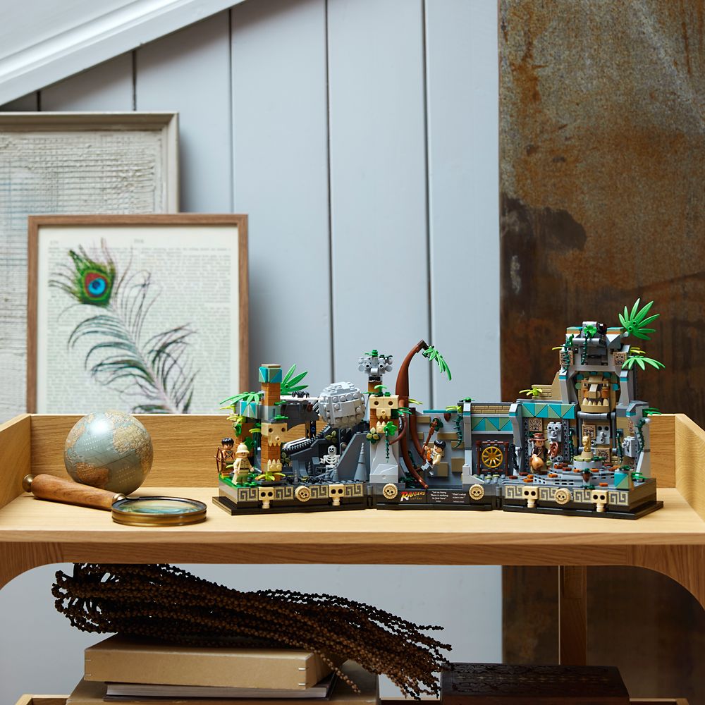 LEGO Indiana Jones Raiders of the Lost Ark: Temple of the Golden Idol &ndash; 77015