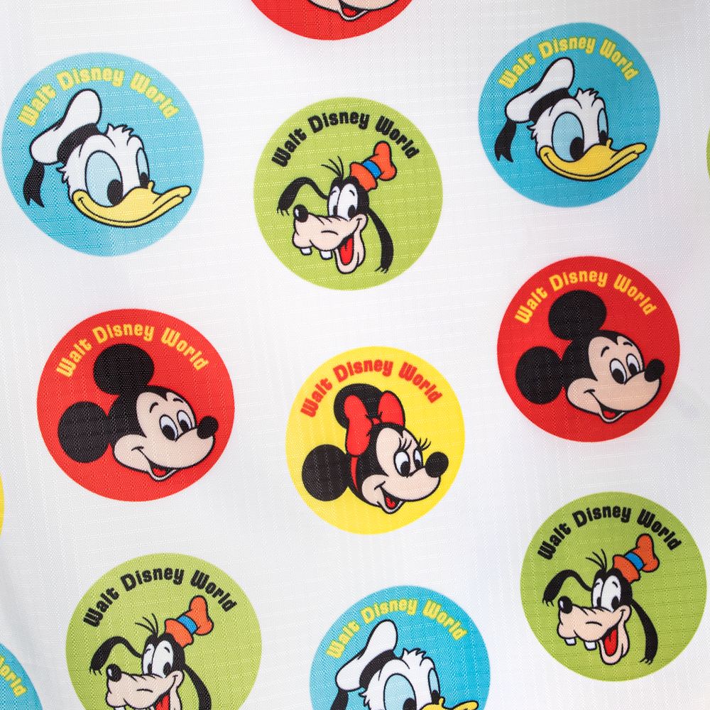 Mickey Mouse and Friends Button Cinch Bag by Vans &ndash; Walt Disney World