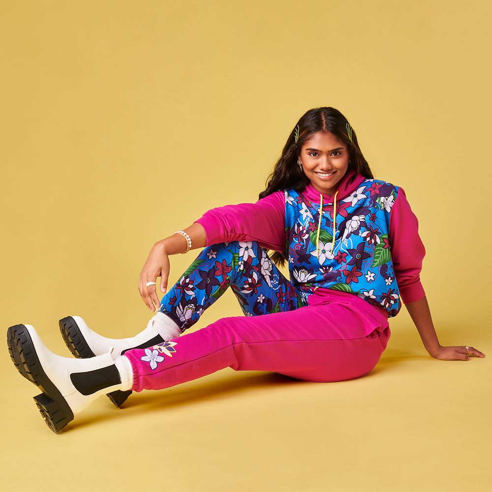 Jasmine Sweatshirt and Jogger Collection for Women – Aladdin is now out