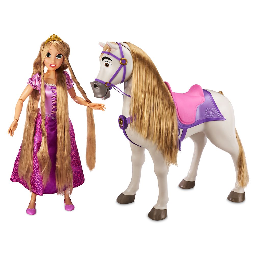 life size rapunzel and maximus