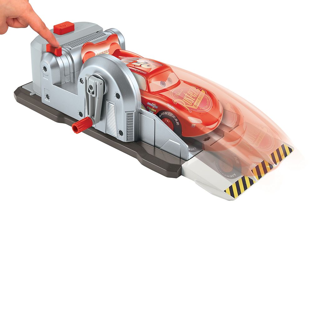 disney pixar cars stunt & skills lightning mcqueen