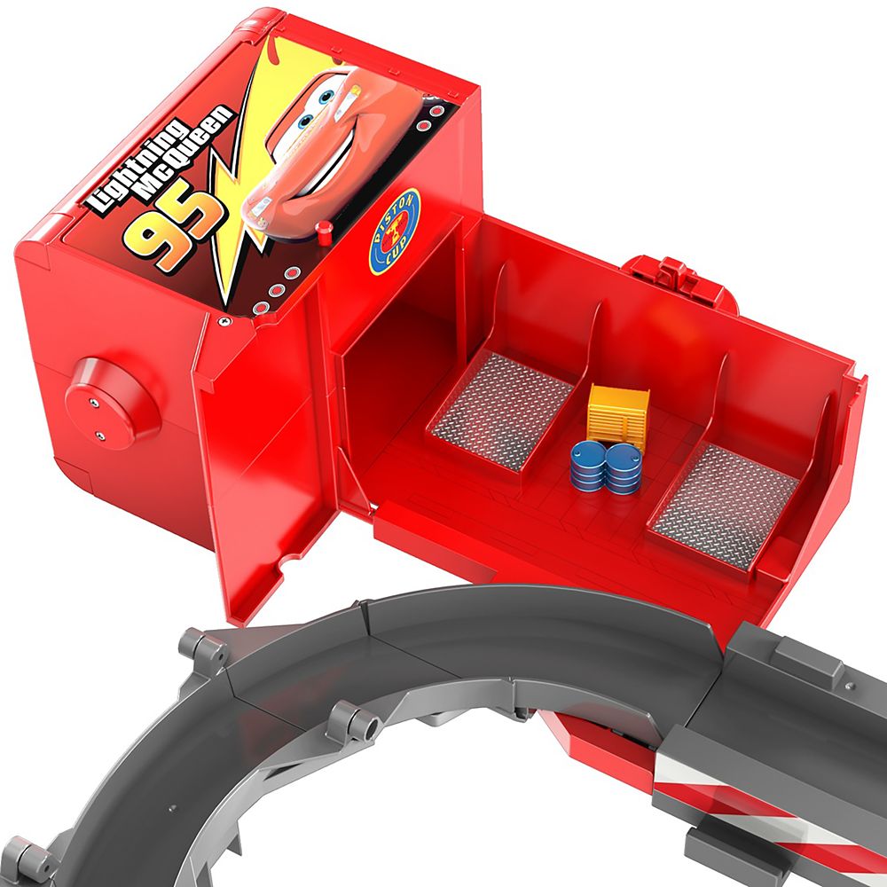 transforming mega mack