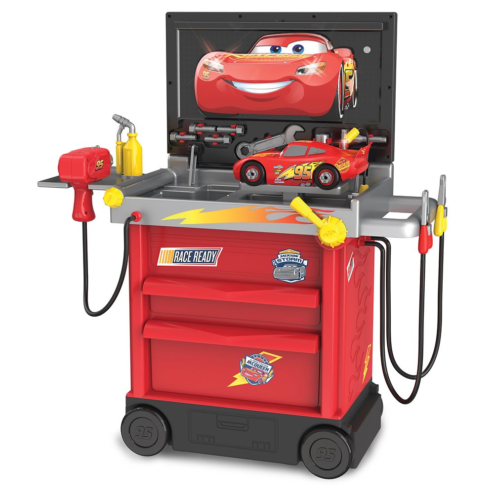 disney cars 3 service station