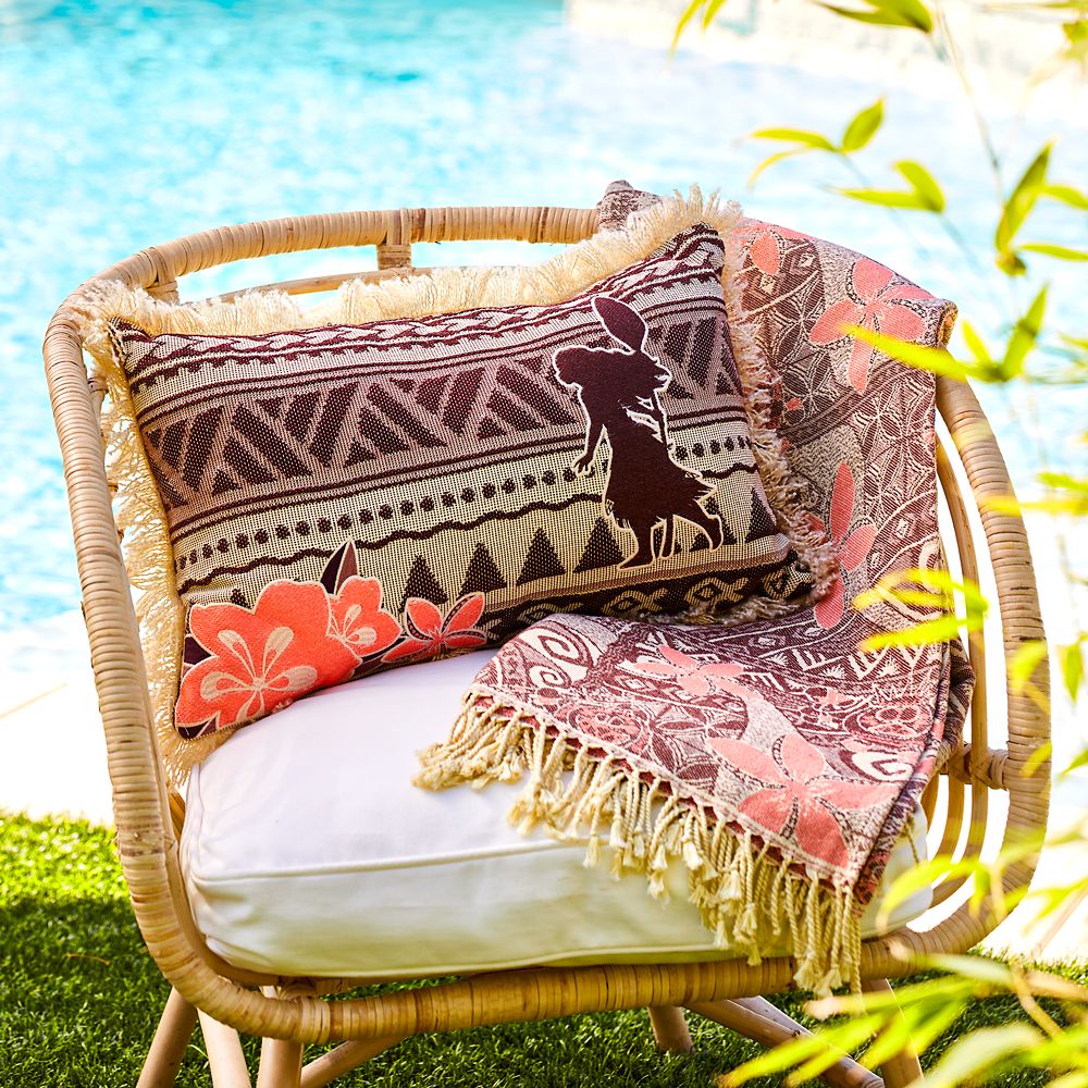 Moana Throw Pillow