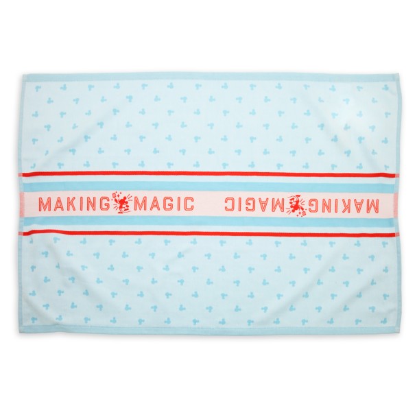 Mickey Mouse ''Making Magic'' Kitchen Towel