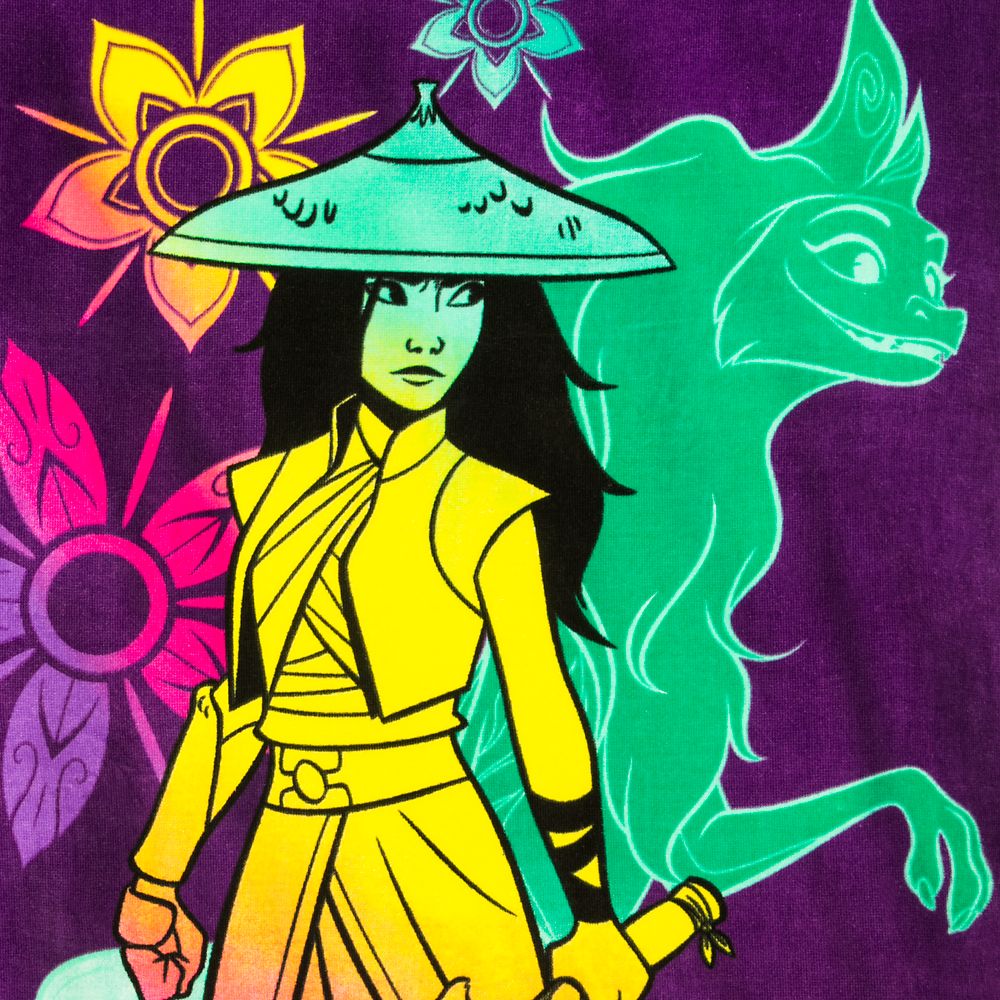 Raya and the Last Dragon Beach Towel