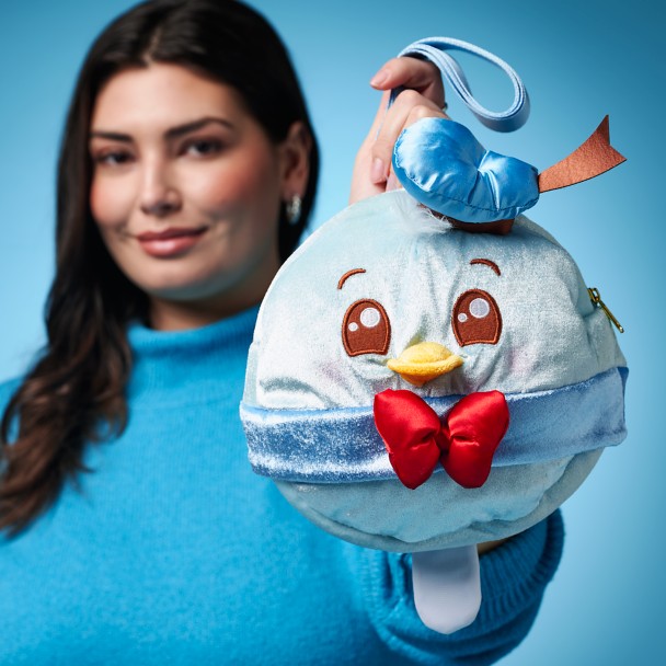 Donald Duck Wild Raspberry Disney Munchlings Plush Crossbody Bag – Sensational Snacks