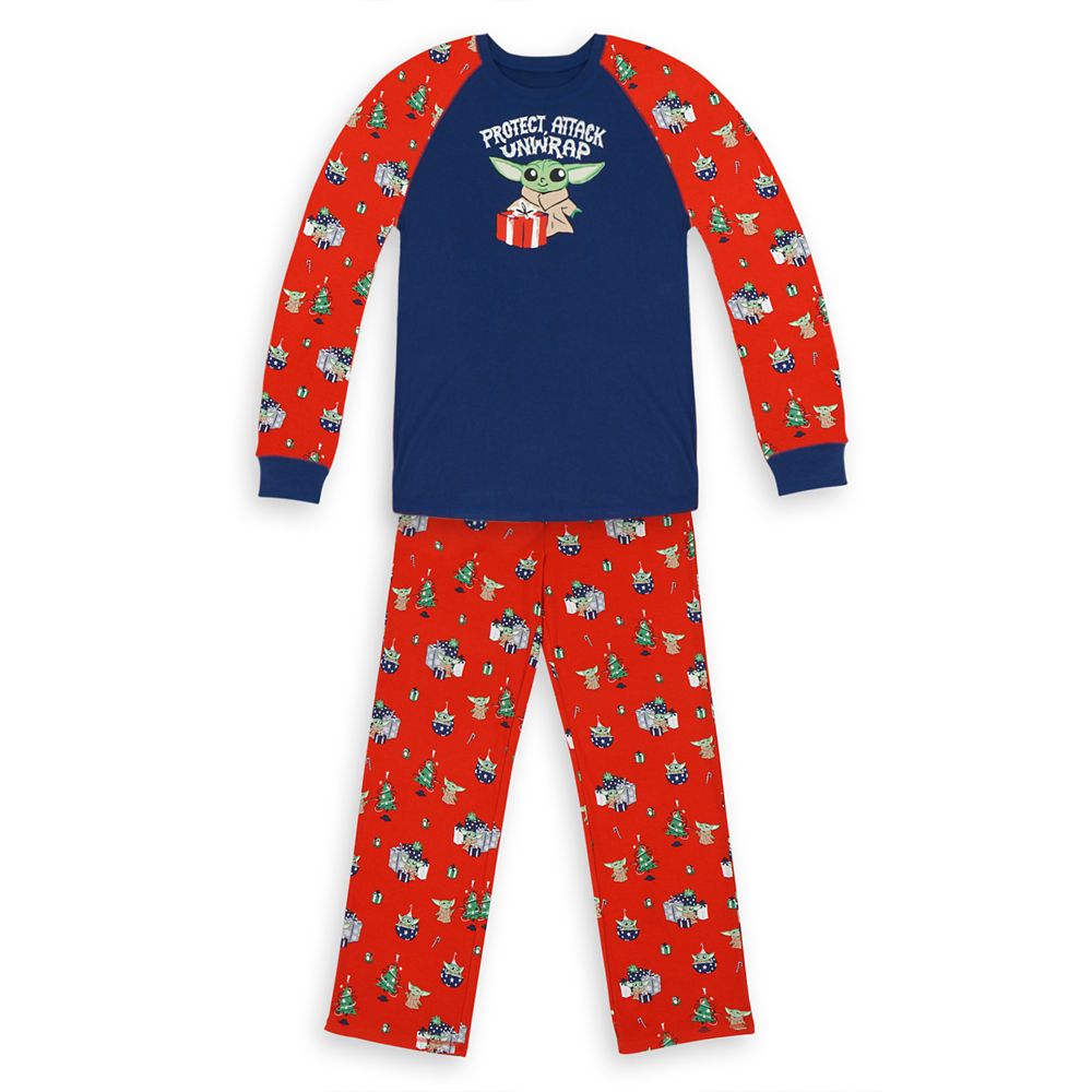 The Child Holiday Pajama Set for Men by Munki Munki – Star Wars: The Mandalorian here now