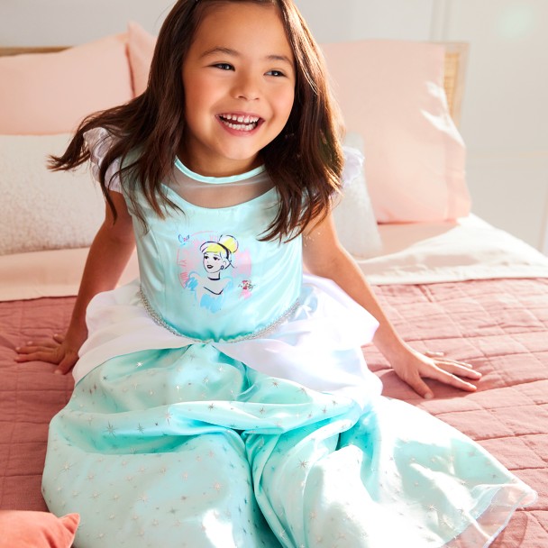 Cinderella Deluxe Nightgown for Girls