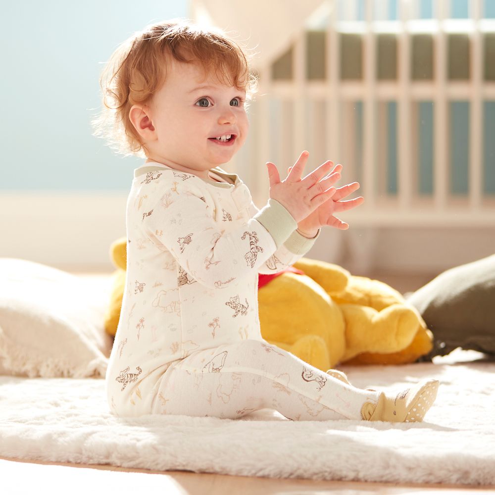 Winnie the Pooh Long Sleeve Stretchie Sleeper for Baby