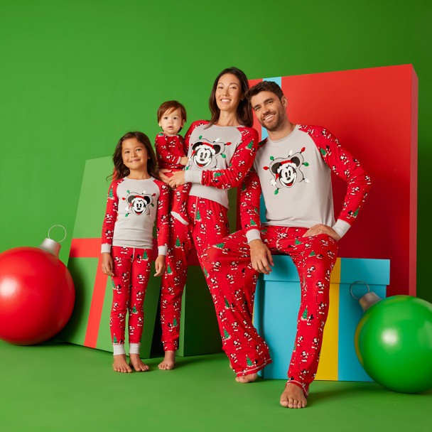 Mickey Mouse Holiday Family Matching Pajama Set for Kids by Munki Munki