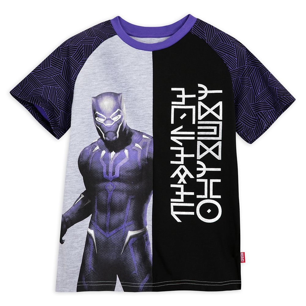 Black Panther ”Wakanda Forever” Raglan Tee for Kids now available
