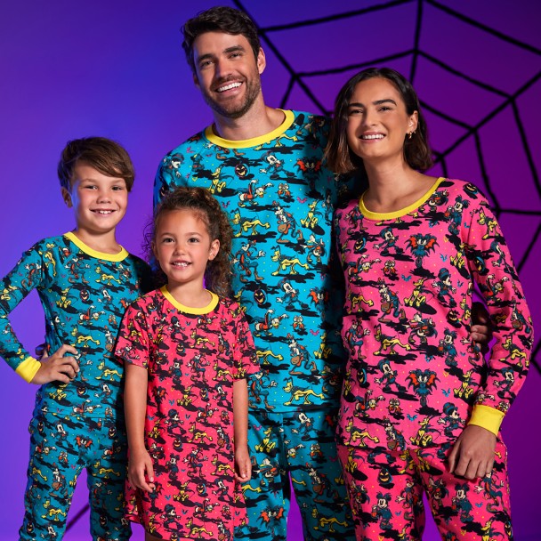 Mickey Mouse and Friends Halloween Sleepwear Set for Men