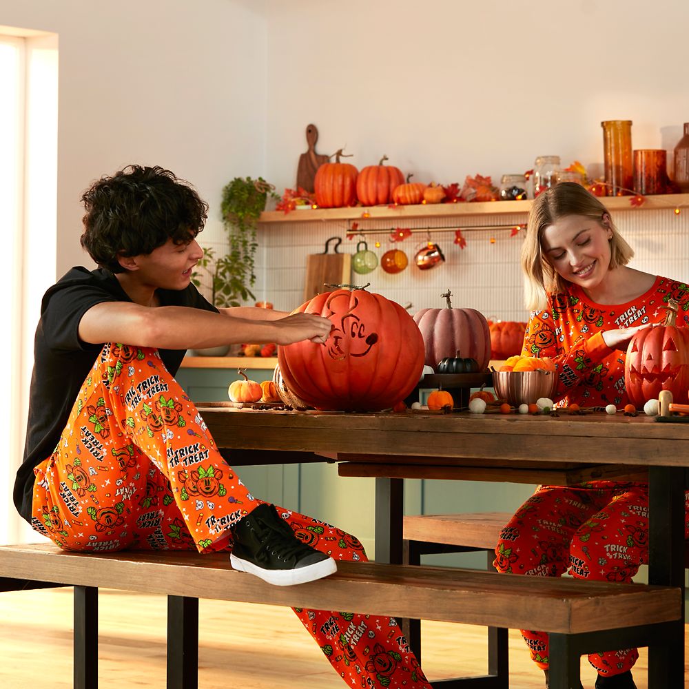 Mickey and Minnie Mouse Jack-o'-Lantern Halloween Lounge Pants for Adults