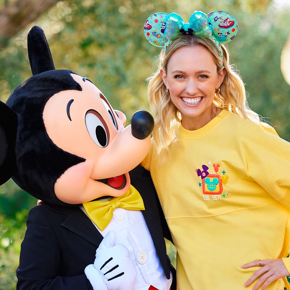 Donald Duck and Goofy Play in the Park Spirit Jersey for Adults – Walt Disney World