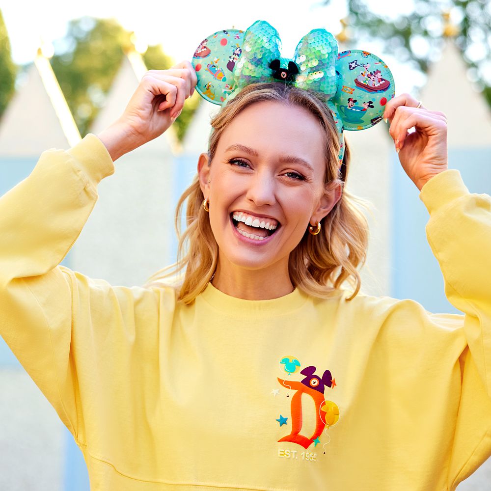 Donald Duck and Goofy Play in the Park Spirit Jersey for Adults – Disneyland