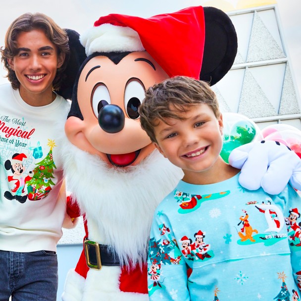 Santa Mickey Mouse and Friends Holiday Spirit Jersey for Kids – Disneyland