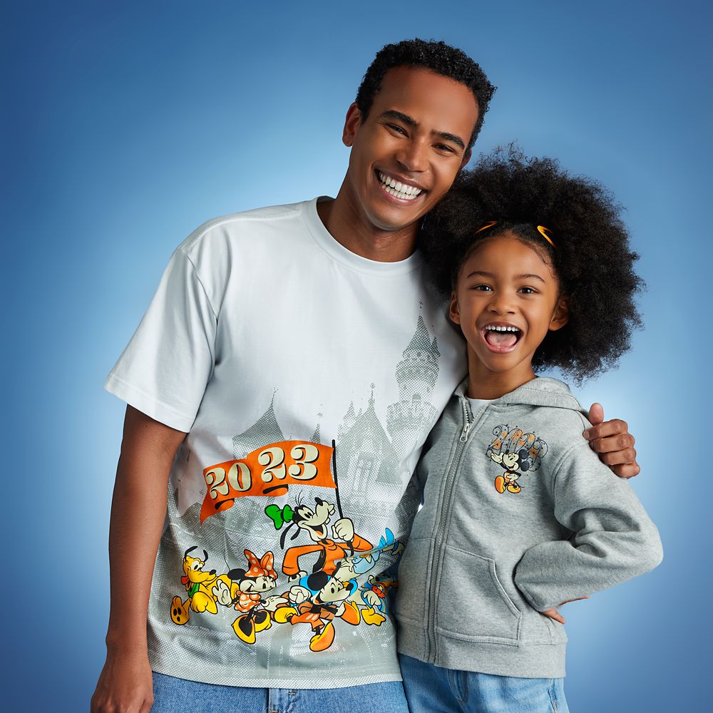 Mickey Mouse and Friends Zip Hoodie for Kids – Disneyland 2023