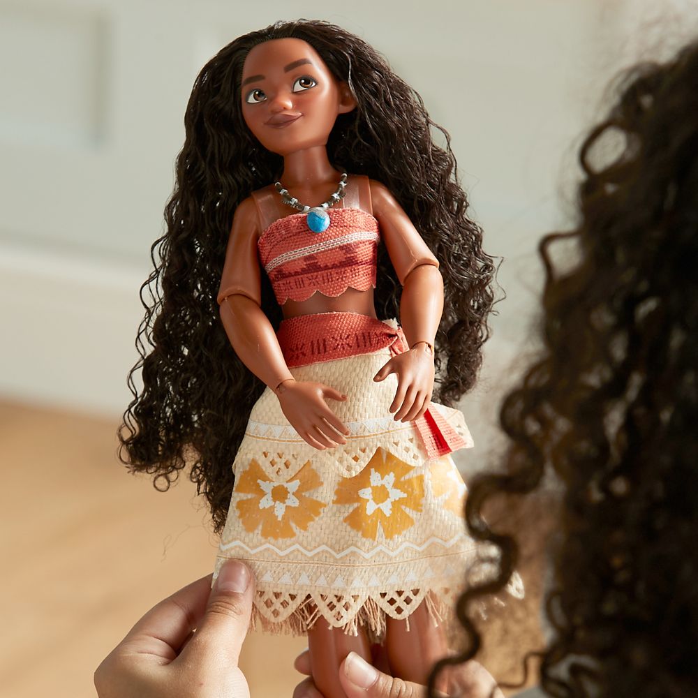 Moana Classic Doll – 10 1/2''