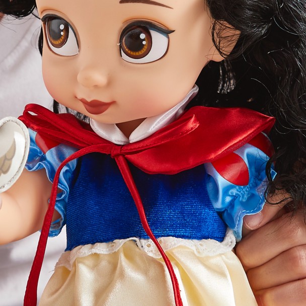Disney Store Official Animators' Collection Snow White Doll, 16 Inch,  Molded Details, Fully Posable Toy in Satin Dress - Suitable for Ages 3+ Toy