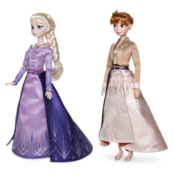 Frozen 2 Disney Store, in vendita i gadget di Anna e Elsa con i nuovi abiti