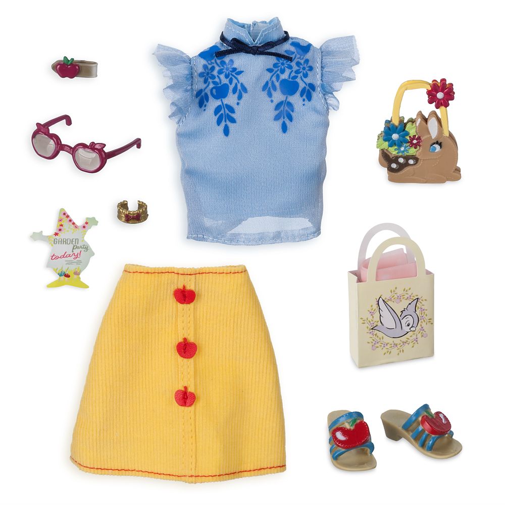 Inspired by Snow White  Snow White and the Seven Dwarfs Disney ily 4EVER Doll Fashion Pack