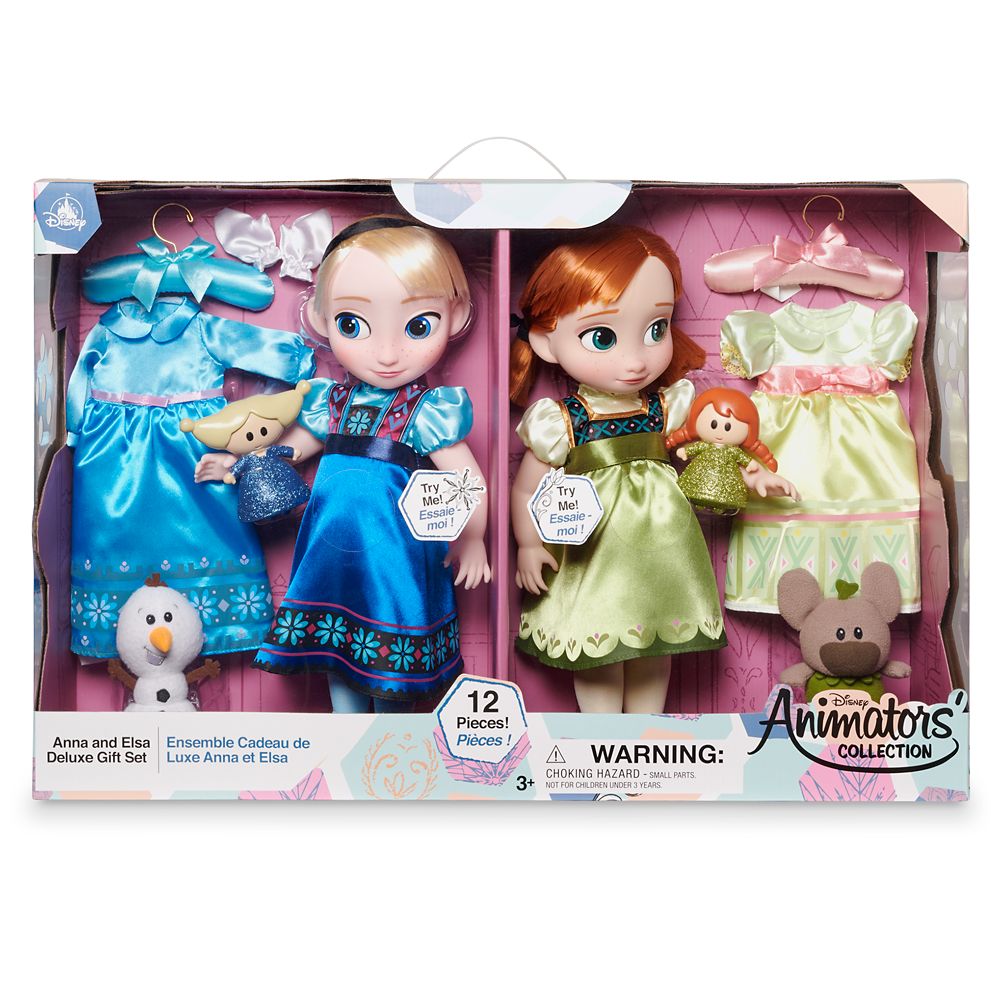 elsa and anna dolls playing