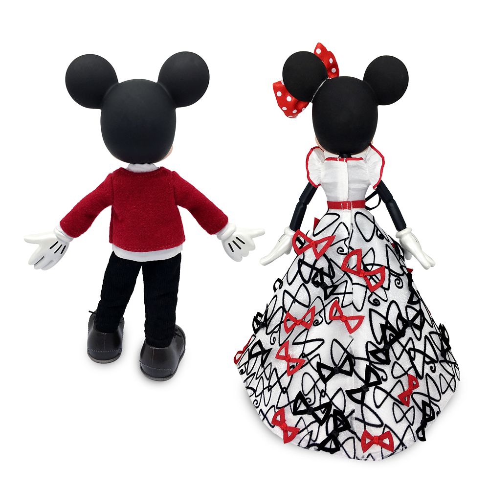 Mickey and Minnie Mouse Limited Edition Valentine's Day Doll Set – D23 Early Access