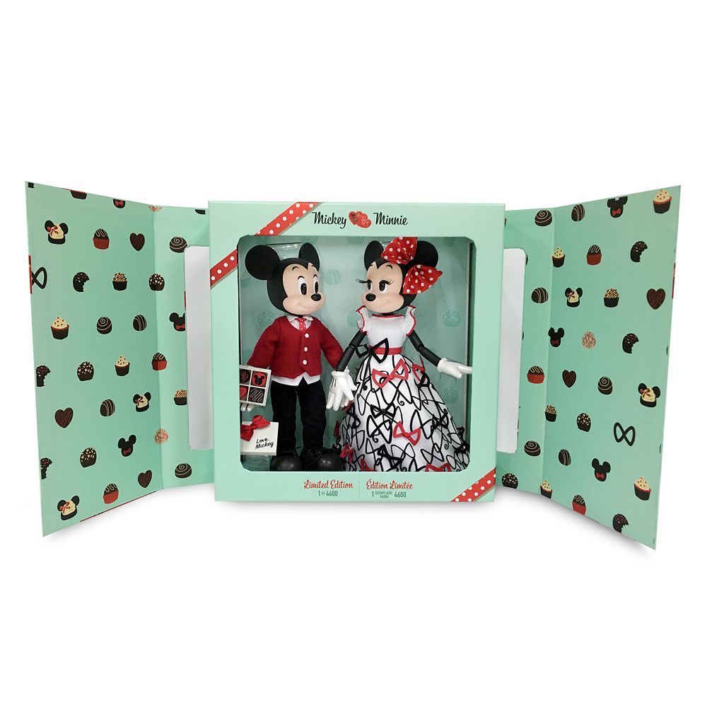 Mickey and Minnie Mouse Limited Edition Sweethearts Doll Set