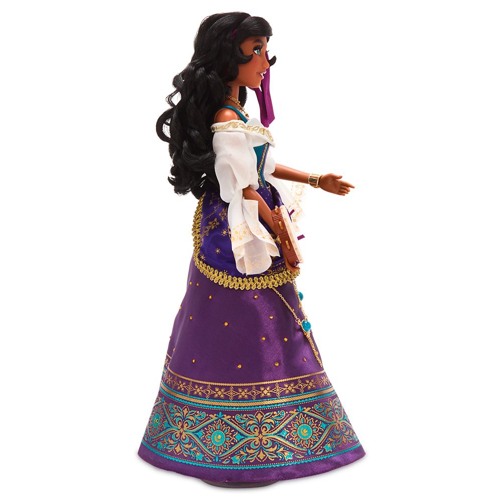 notre dame doll