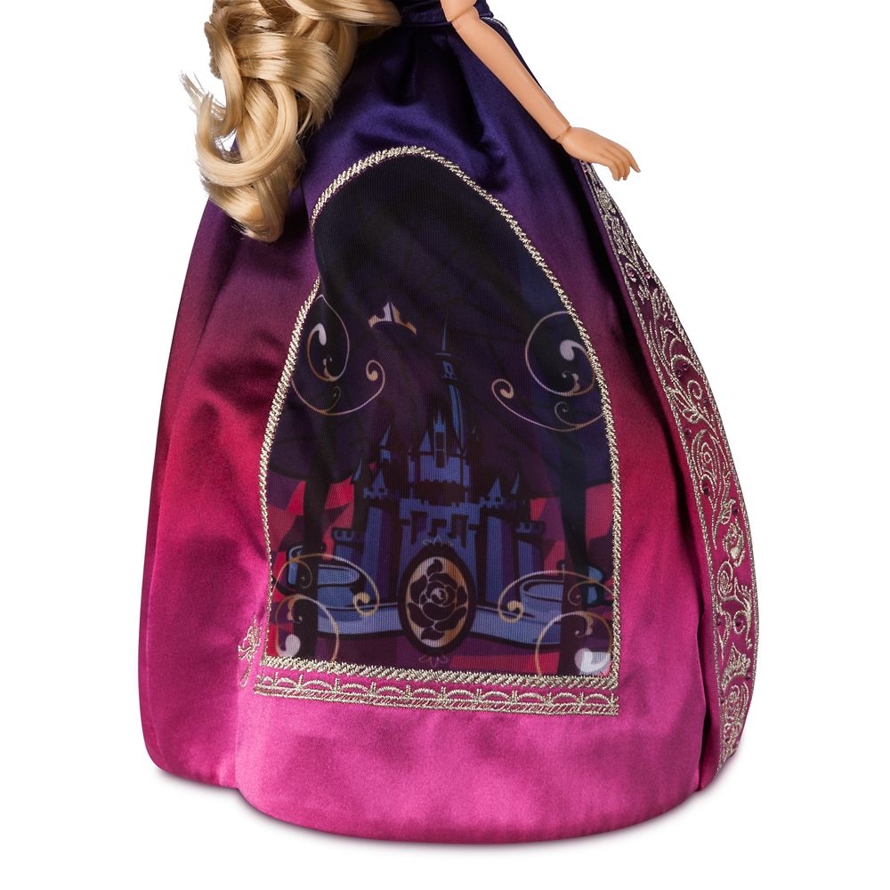 Disney Designer Collection Aurora Limited Edition Doll – Sleeping Beauty – Disney Ultimate Princess Celebration – 11 3/4''