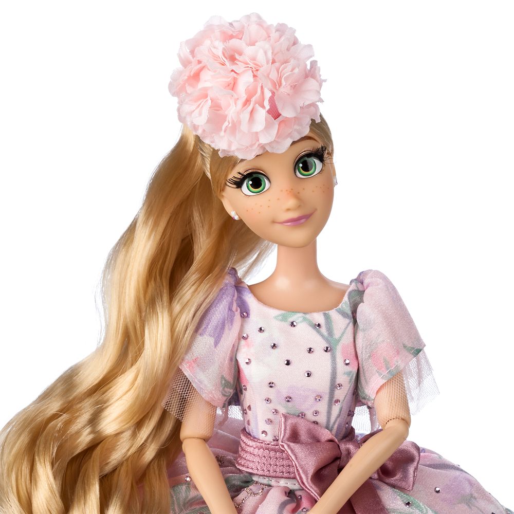 Disney Designer Collection Rapunzel Limited Edition Doll – Tangled – Disney Ultimate Princess Celebration – 12 1/2''