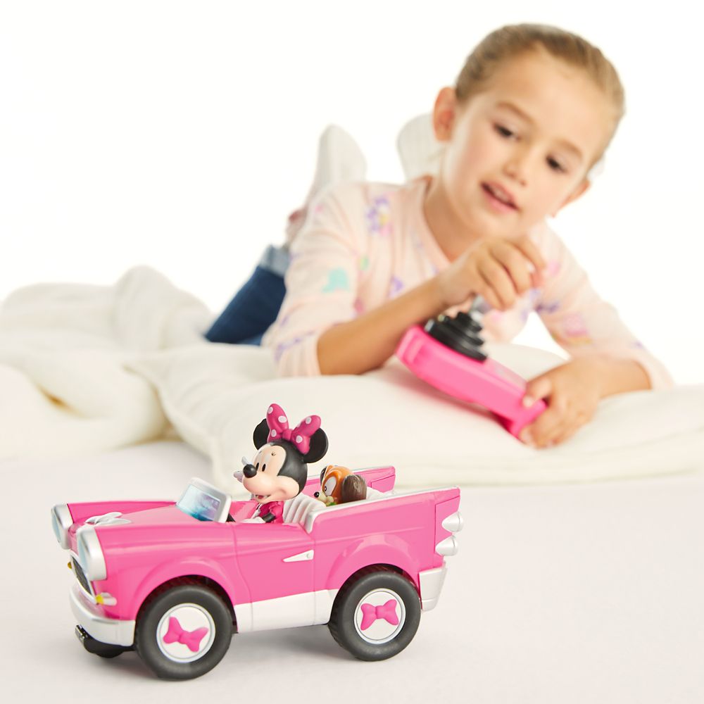 minnie mouse ride on car with remote control