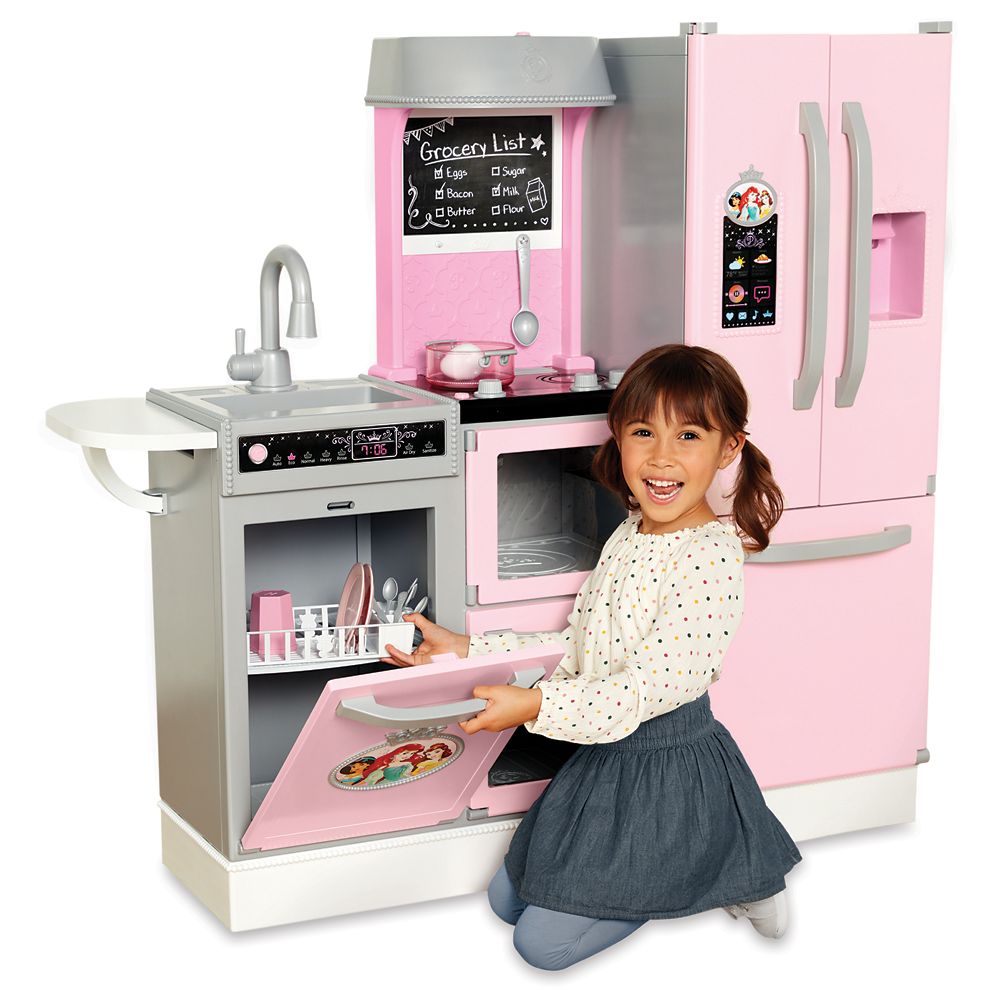 Disney Princess Gourmet Smart Kitchen Play Set