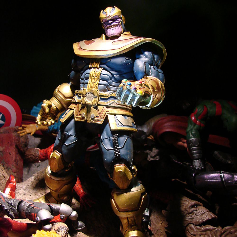 disney store marvel select thanos