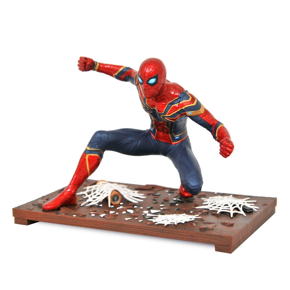 Spider-Man: Far From Home Marvel Gallery Diorama