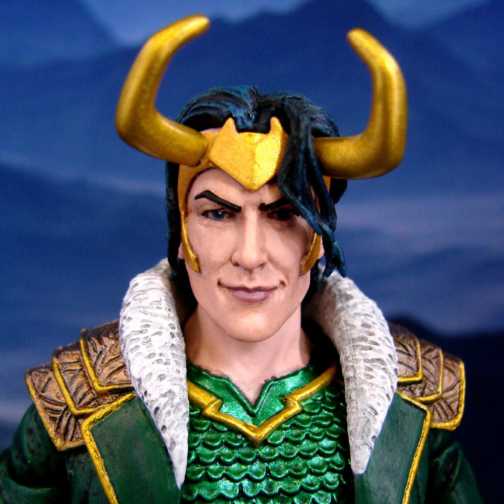 Loki Special Collector Edition Action Figure Set – Marvel Select by Diamond