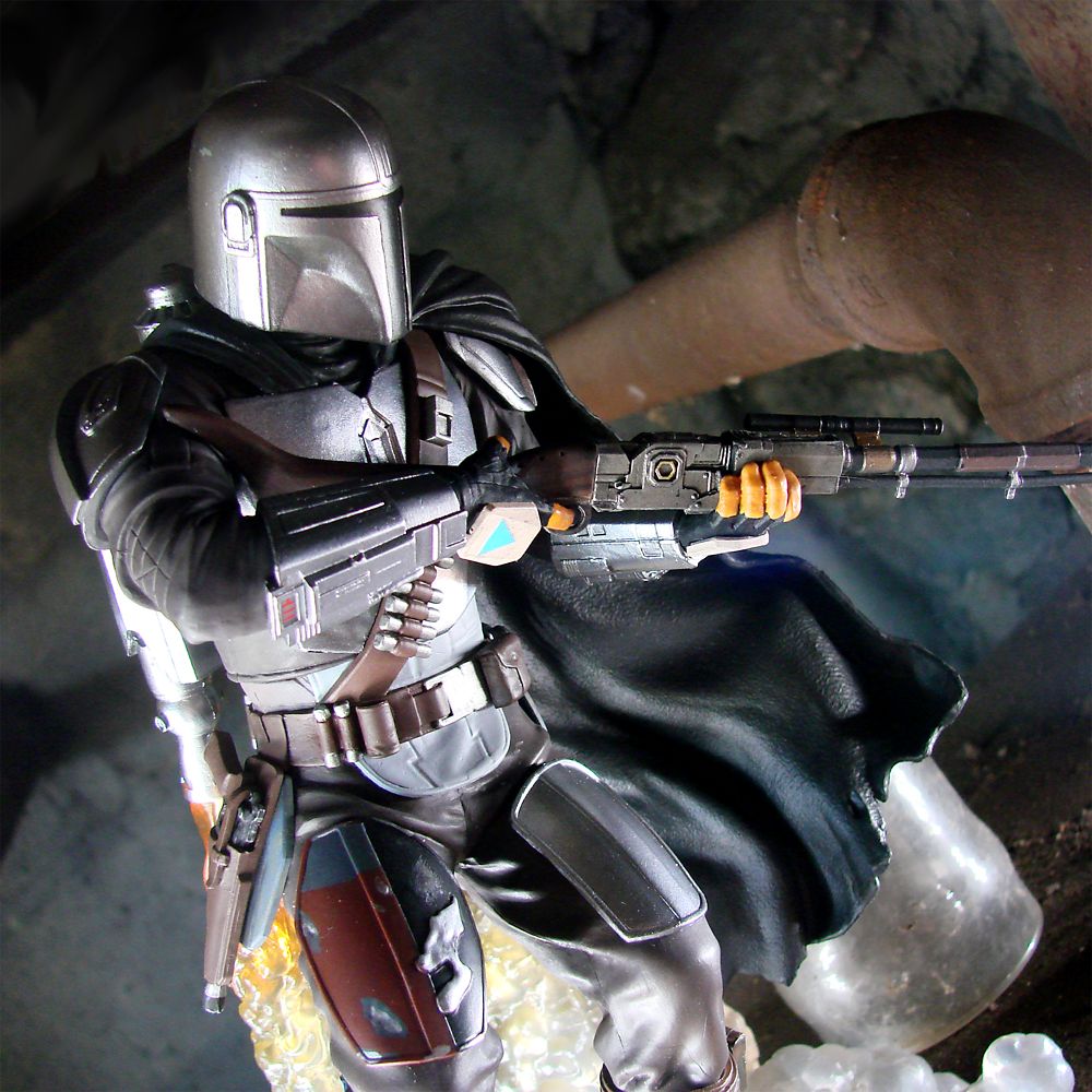 The Mandalorian First Gallery Diorama by Diamond Select Toys – Star Wars: The Mandalorian