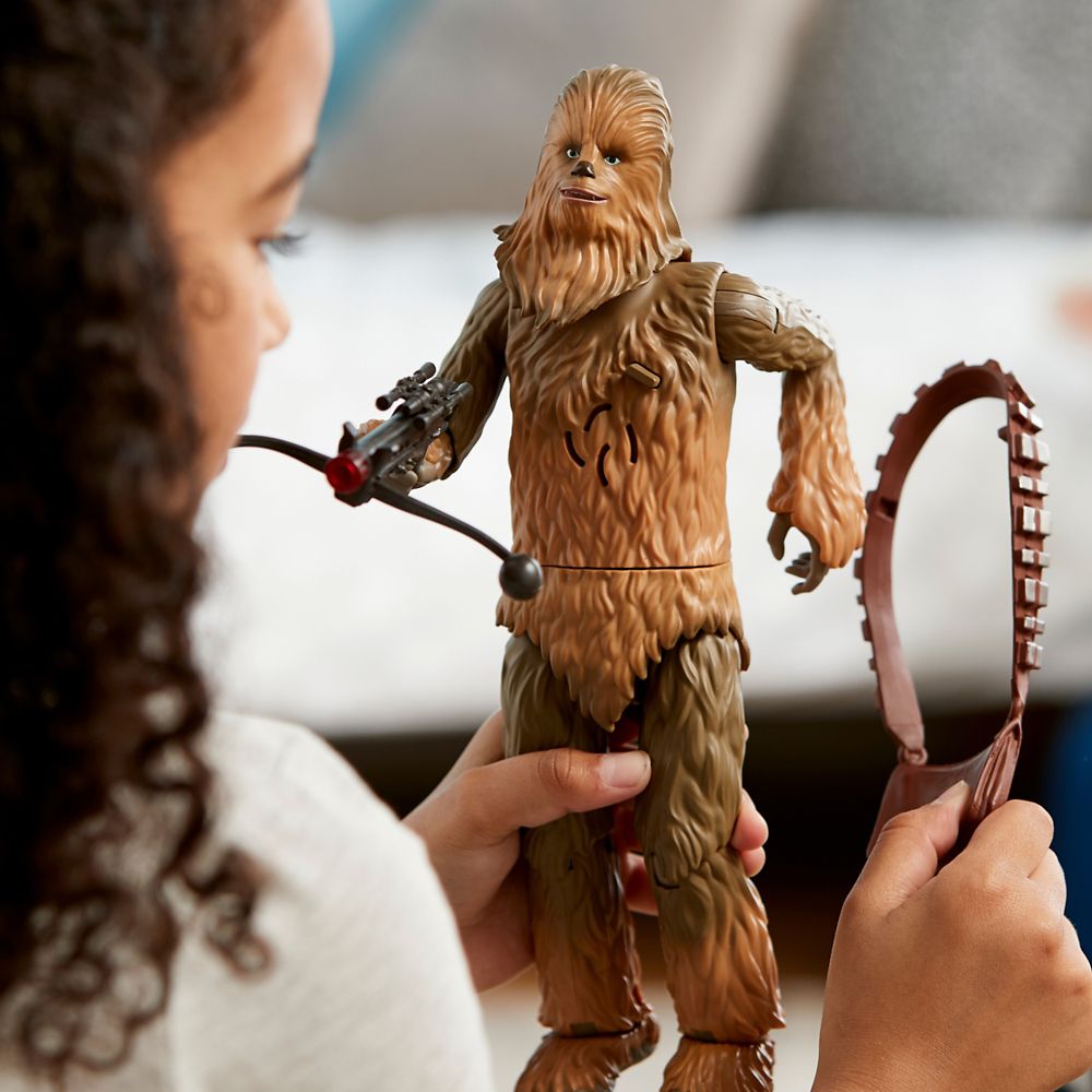 Chewbacca Talking Action Figure – Star Wars